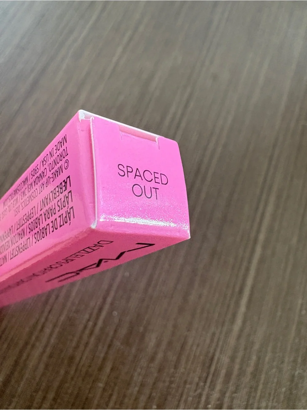 MAC Dazzlelips Crayon Spaced Out